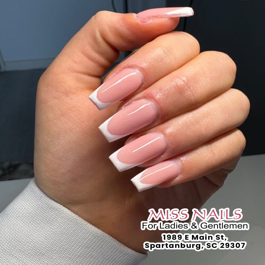Miss Nails nail photo 1